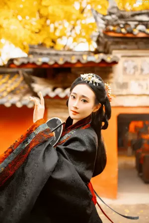 [YITUYU艺图语]No.20250562_03.15 杏仙歌 桃子 [49P]