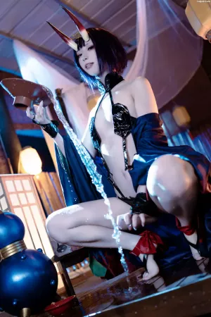 Coser美女Quan冉有点饿No.023 – FGO酒吞童子一破 主题写真 [62P]