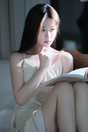 [YITUYU艺图语]No.20260381_03.10 与你续写春诗 LULLABY [10P]