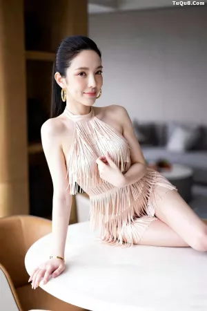 AIG美女_No.118_米妹_爆乳香肩妹子 主题写真 [81P]