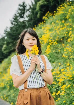 [YITUYU艺图语]No.20260133_01.18 山顶的风 莉莉安 [16P]