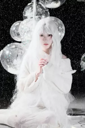[YITUYU艺图语]No.20250343_02.20 雪夜精灵 悲伤薯条555  [23P]