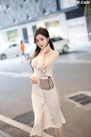 XRFW0944秀人番外 王馨瑶Yanni – 白色丝袜 主题写真 [121P]