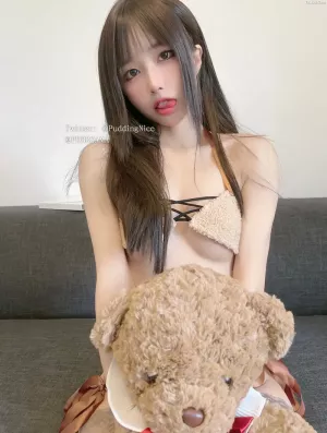 Coser美女布丁大法 NO.059 – 玩具熊 主题写真 [40P]