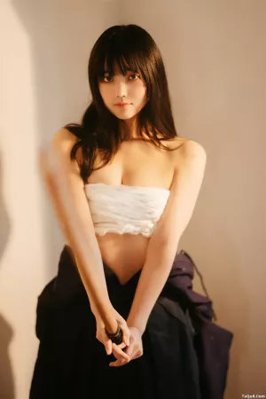 国产Coser美女_汪知子_No.015 – 最后的武士 主题写真 [40P]