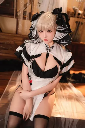 Coser美女星之迟迟No.145 - 可畏旗袍 主题写真 [52P]