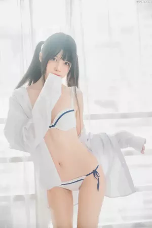 动漫博主桜桃喵No.096 - 桜桃未熟 白衬衫双马尾 主题写真 [47P]