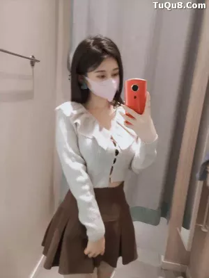 台湾Coser美女白银81-109 - 更衣室自拍 主题写真 [80P]