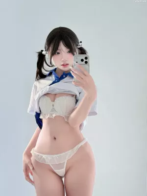 国产Coser美女_真宝_No.012 校服甜妹 主题写真 [70P]