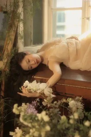 [YITUYU艺图语]No.20250987_04.24 枕花而眠 姚 胖胖 [24P]