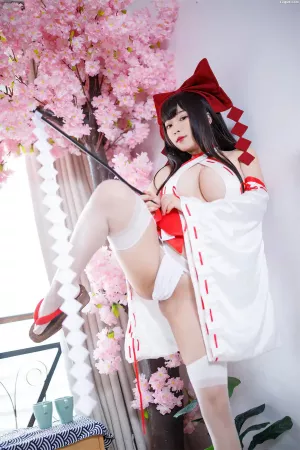 Coser美女胡桃猫Kurumineko-No.008 – 欲望神社巫 主题写真 [61P]