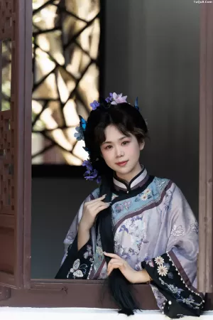 [YITUYU艺图语]No.20250564_03.16 不过都是笼中鸟 泡芙小方 [29P]