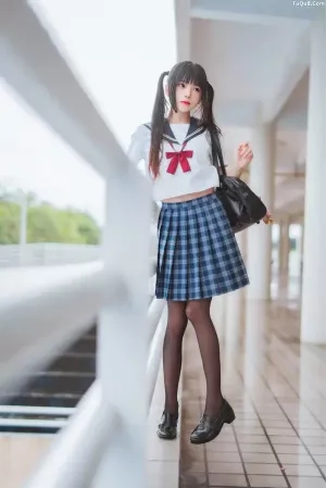 动漫博主桜桃喵No.241 - 《雨恋》 主题写真 [28P]