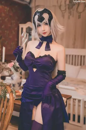 Coser美女rioko凉凉子 NO.046  《醉贞》 主题写真 [29P]
