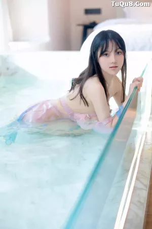 XRFW0645 秀人番外 豆瓣酱  – 贝壳泳衣 主题写真 [78P]