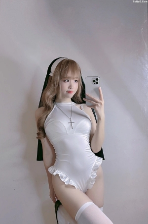Coser美女miko酱ww No.041  - 自拍系列mikoの白丝01 主题写真 [156P]