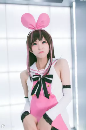 动漫博主Kitaro绮太郎No.031 – 人工AI爱酱 主题写真 [40P]