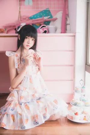 动漫博主桜桃喵No.059 - 生日快乐 主题写真 [10P]