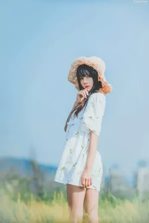 动漫博主桜桃喵No.070 - 《田野》 主题写真 [29P]