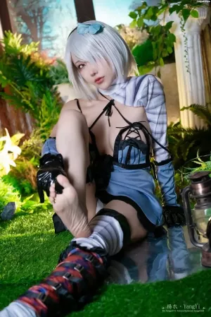 Coser美女杨衣Yangyi-NO.001 《2B》 主题写真 [59P]