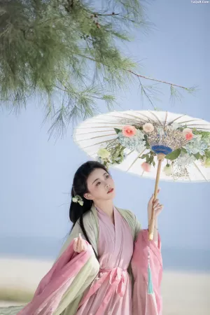 [YITUYU艺图语]No.20250116_01.24 春不迟 谨陬捌  [22P]