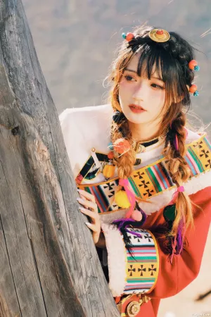 颜值博主_兔子Zzz不吃胡萝卜_No.027 – 草原小卓玛 主题写真 [24P]