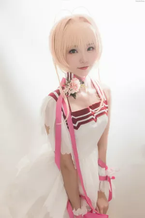 动漫博主Kitaro绮太郎No.054 – 小樱 主题写真 [26P]