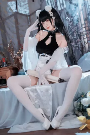 国产Coser美女封疆疆V-No.066 – 彼得 史特拉塞 [40P]