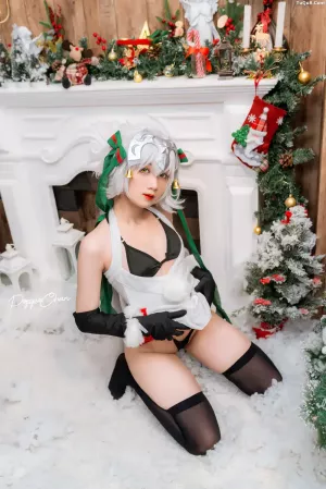 越南Coser美女_PoppaChan_No.018 – Jeanne D'arc Alter Santa Lily (NSFW -Sexy and Lewd content) [26P]