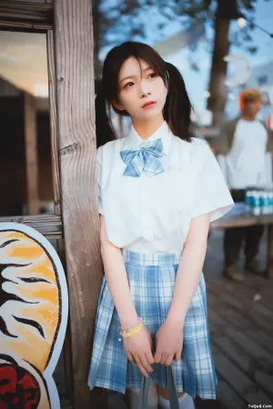 国产Coser美女_清青琴玖_No.014 – 中秋集会 主题写真 [27P]