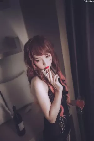 Coser美女疯猫ss No.007 - 黑色吊带袜 主题写真 [39P]