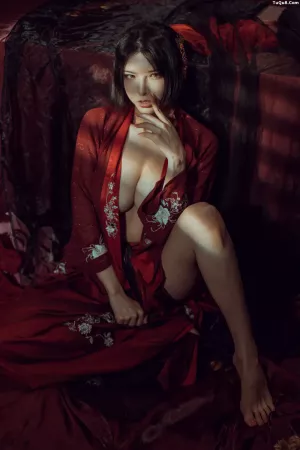 成熟御姐_秋和柯基_No.035 – 昏红帐 主题写真 [52P]