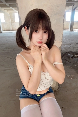 Coser美女Nyako喵子 NO.076 电子版54自拍 主题写真 [106P]