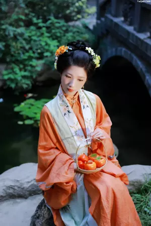 [YITUYU艺图语]No.20250004_01.01 如梦令 别秋月 主题写真 [23P]