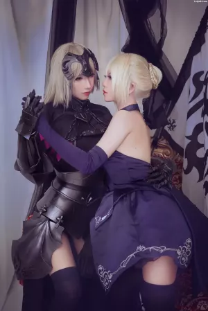 Coser美女BANBANKO半半子No.013 – 黑贞3 主题写真 [12P]