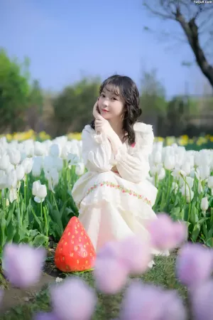 [YITUYU艺图语]No.20250923_04.23 鲜花人间 Disexi思宁 [20P]