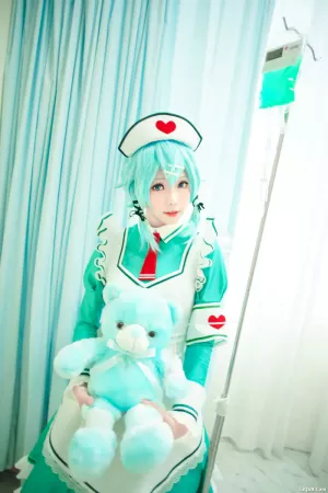 Coser妹子_ElyEE子_No.020 诗乃-护士 主题写真 [32P]
