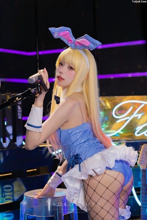 颜值博主咬一口兔娘 No.114 - 喜多川兔女郎&Be My Poi 主题写真 [70P]