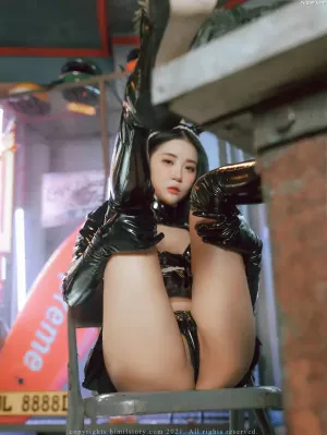 韩国美女模特Bomi No.035 - Dark Maid 主题写真 [71P]