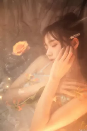 颜值博主_兔子Zzz不吃胡萝卜_No.045 – 梦莲 主题写真 [30P]