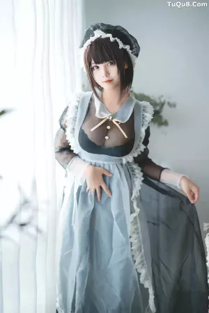 Coser美女蜜汁猫裘No.020 – 透明女仆 主题写真 [30P]