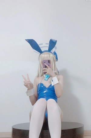 Coser美女lunananya-No.001 自拍&杂图 主题写真 [19P]