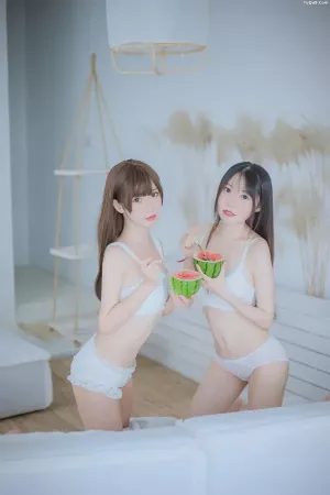 Coser美女面饼仙儿 NO.073 饼饼和香草喵 主题写真 [23P]