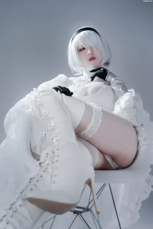 Coser美女BANBANKO半半子No.030 – 2号B型 白色连衣裙 [51P]
