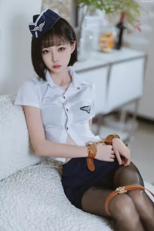 动漫博主_许岚LAN_No.020 – 束缚黑丝 主题写真 [61P]