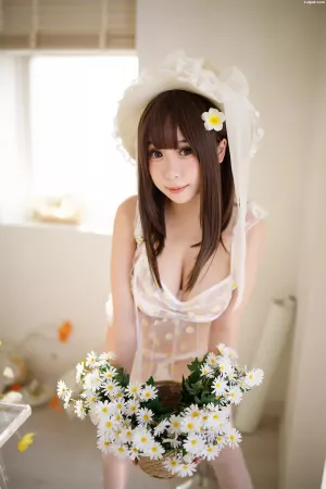 Coser美女胡桃猫Kurumineko-No.009 – 追光雏菊 主题写真 [74P]