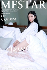 [MFStar模范学院]Vol.565_新人模特小米XM性感白T配白色蛇纹无内丝袜惹火诱惑写真61P