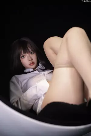 Coser美女疯猫ss No.068 - 职业OL  主题写真 [40P]