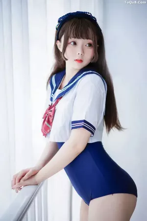 Coser美女日奈娇 No.027 – 制服死库水 主题写真 [40P]