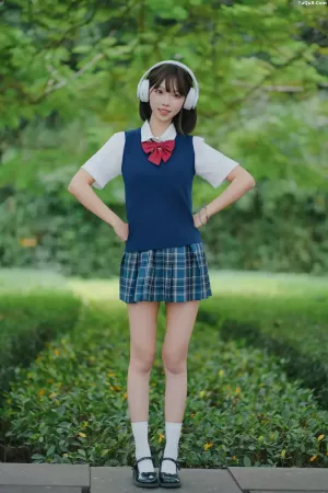 [YITUYU艺图语]No.20250070_01.14 小鱼的JK日记 小鱼  [33P]